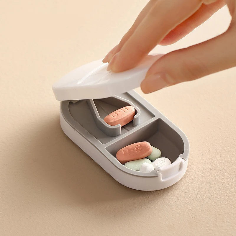 1pc Pill Cutter and Splitter – Stainless Steel Blade for Cutting Small or Large Pills in Half – Compact, Travel-Friendly Tablet Slicer