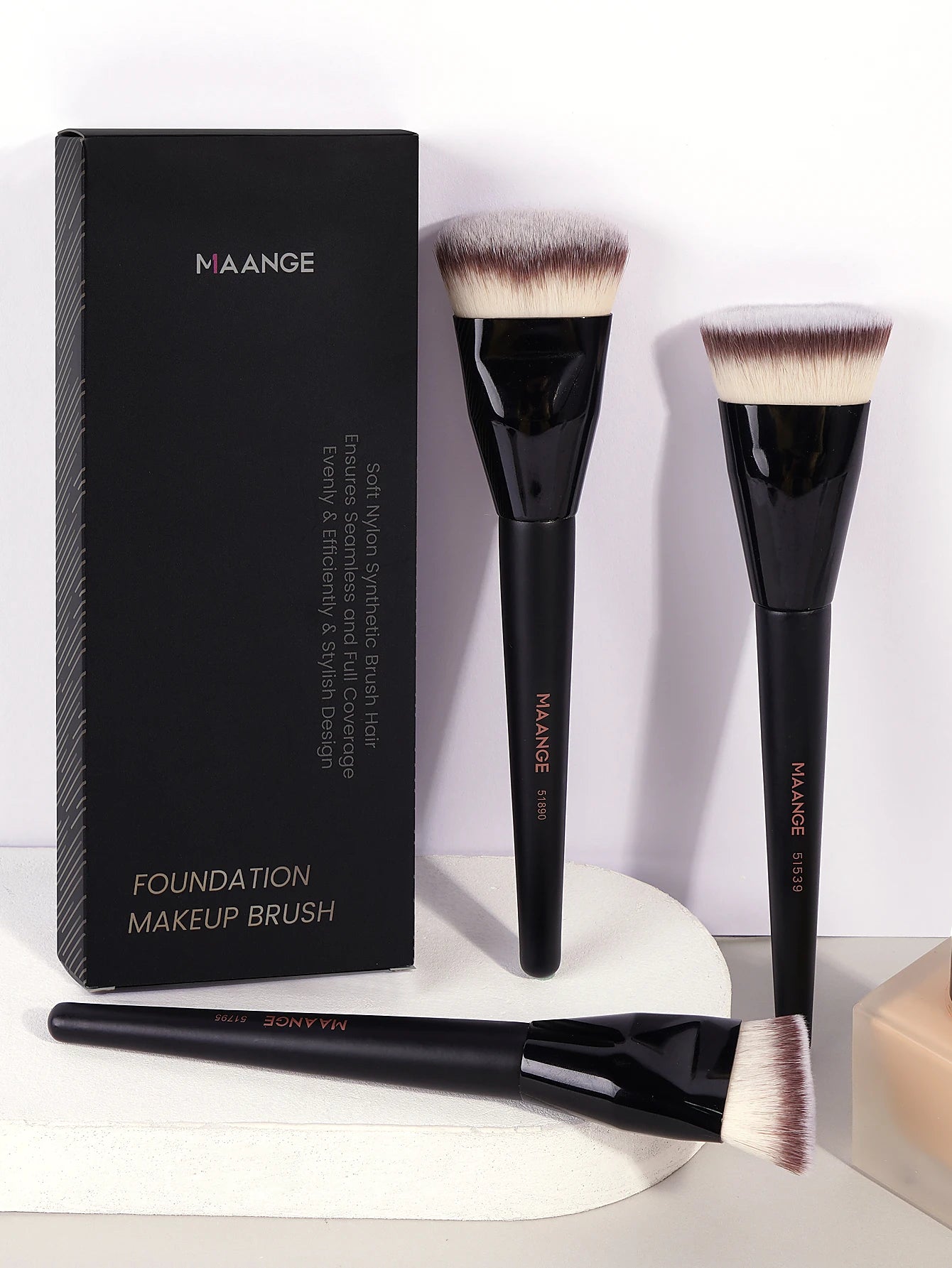 MAANGE Premium Quality 3-Piece Makeup Brush Set – Angle, Round, Flat Head Foundation Brushes with Soft Bristles & Storage Box