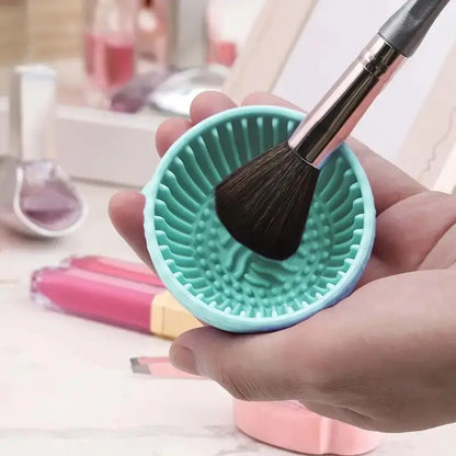 Silicone Makeup Brush Cleaner Bowl – Quick Clean Scrubber Pad, Non-Slip Deep Cleaning Tool for Cosmetic Brushes